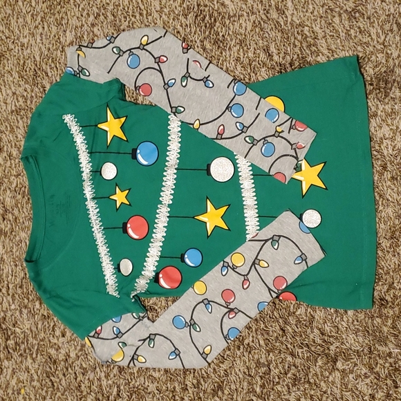 Other - Girls Christmas shirt